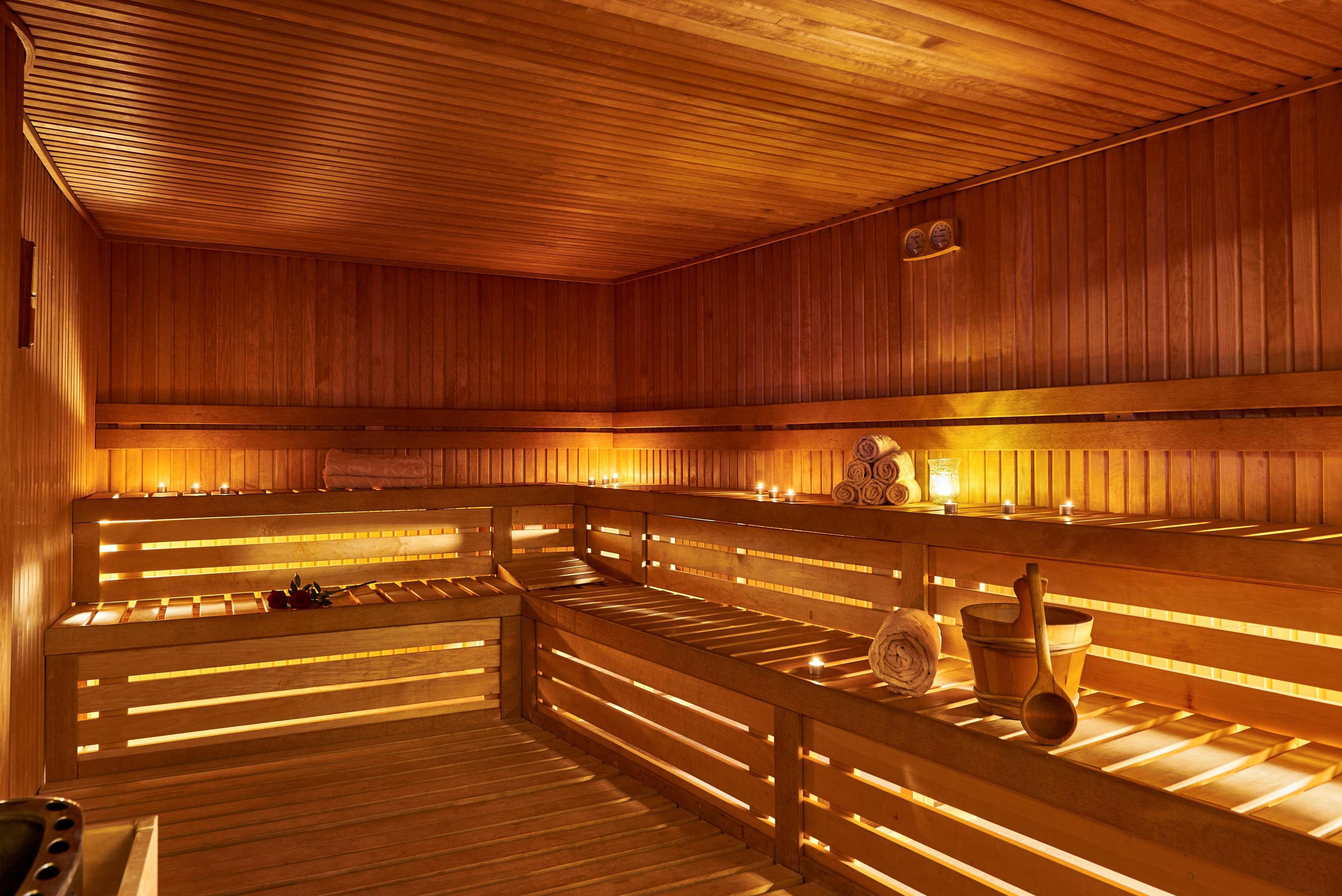 Royal Maxim Palace Kempinski El Cairo Exterior foto A Finnish sauna