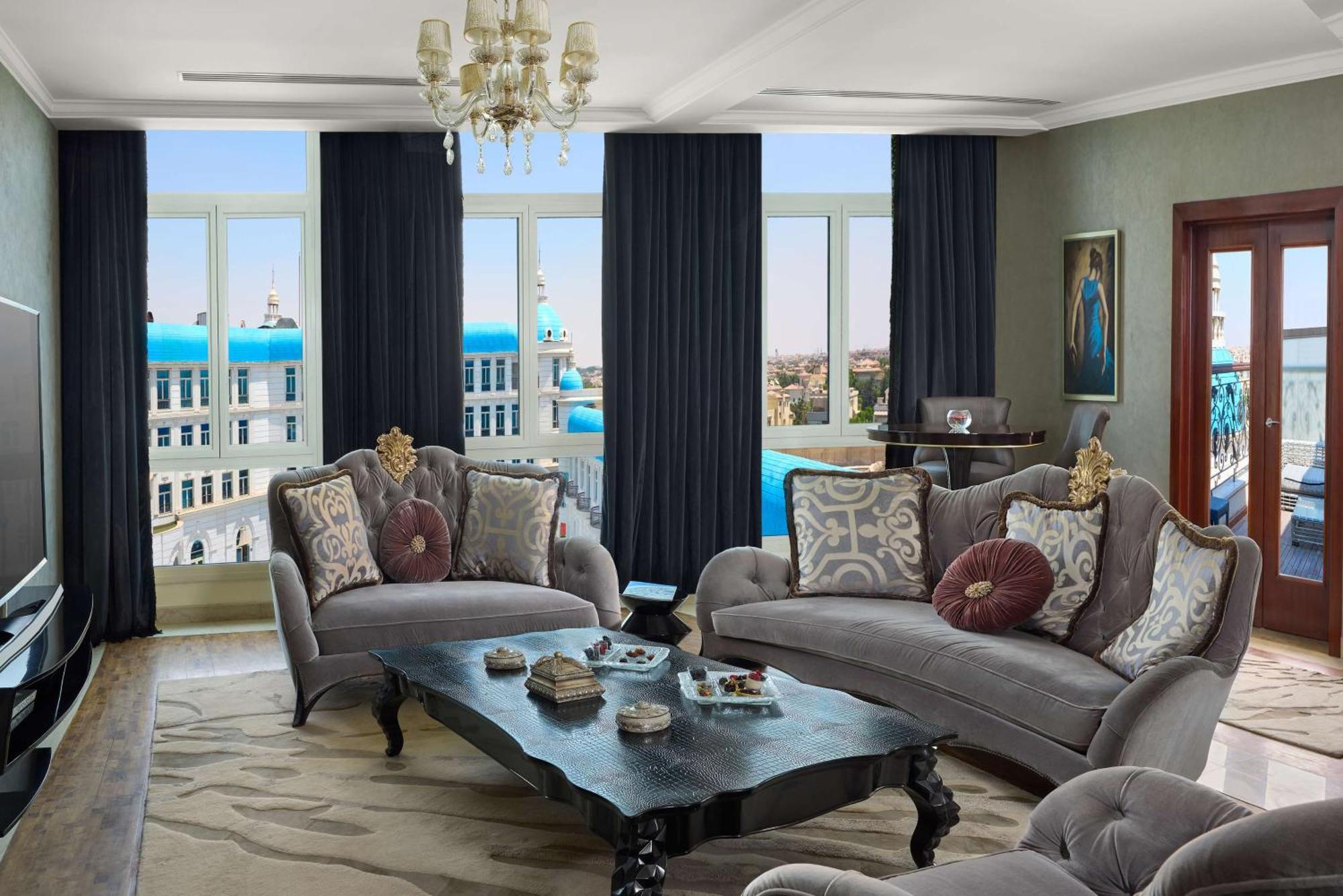 Royal Maxim Palace Kempinski El Cairo Exterior foto A living room