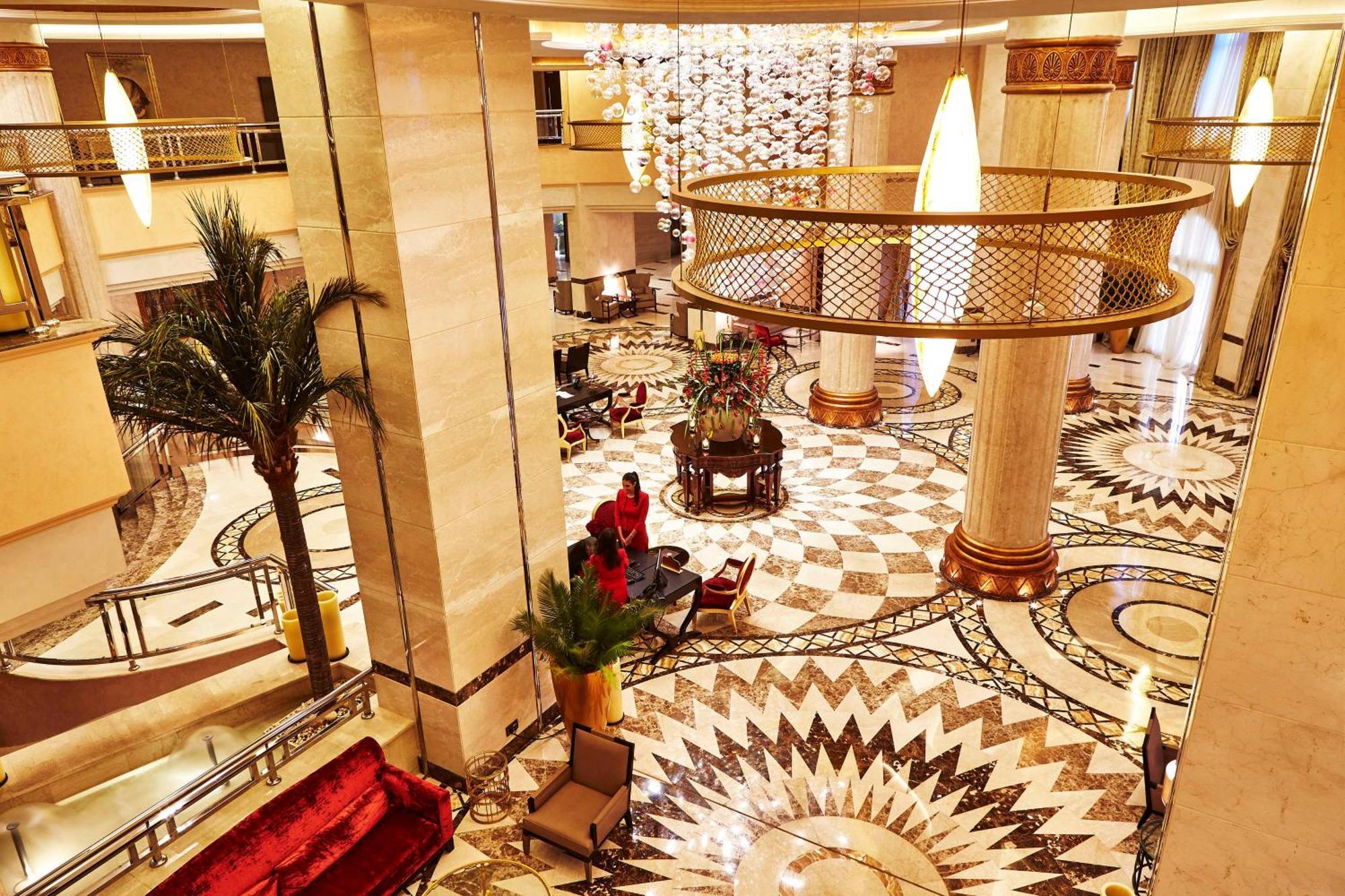 Royal Maxim Palace Kempinski El Cairo Exterior foto Lobby